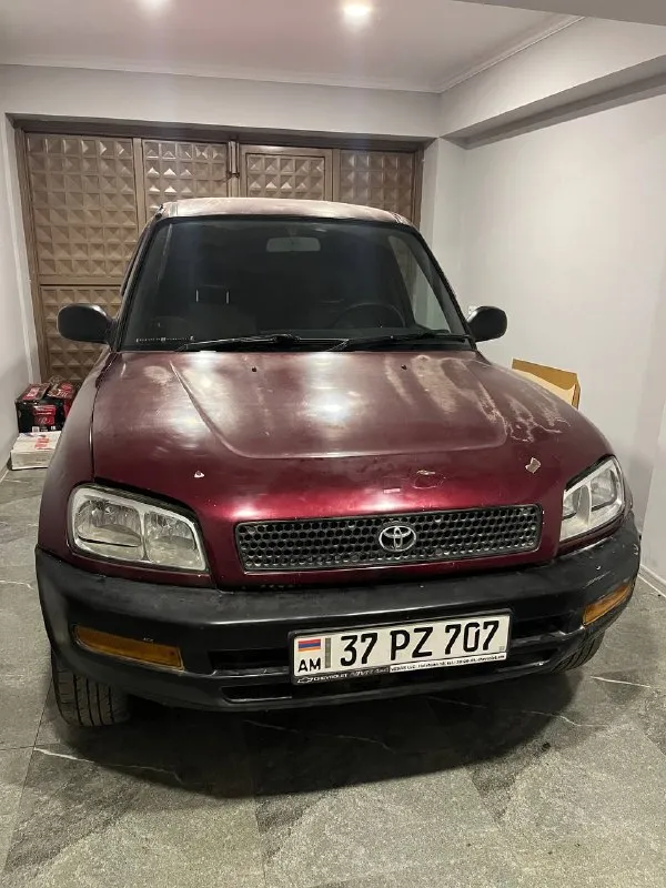 Toyota RAV4 1995 года