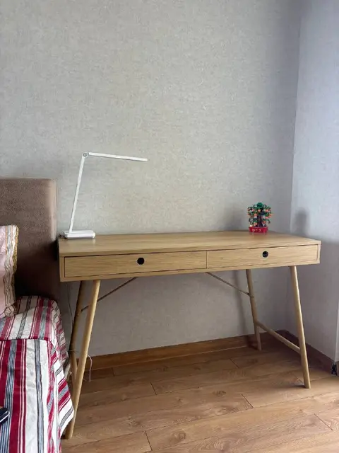 Стол JYSK LINDVED — Тбилиси — 250 ₾