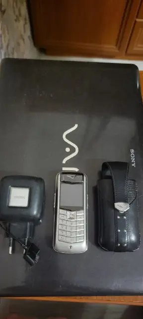 Vertu Constellation — Ереван — 150 000 ֏