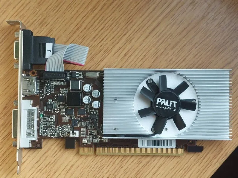 Видеокарта Palit GT 730 на 2GB памяти