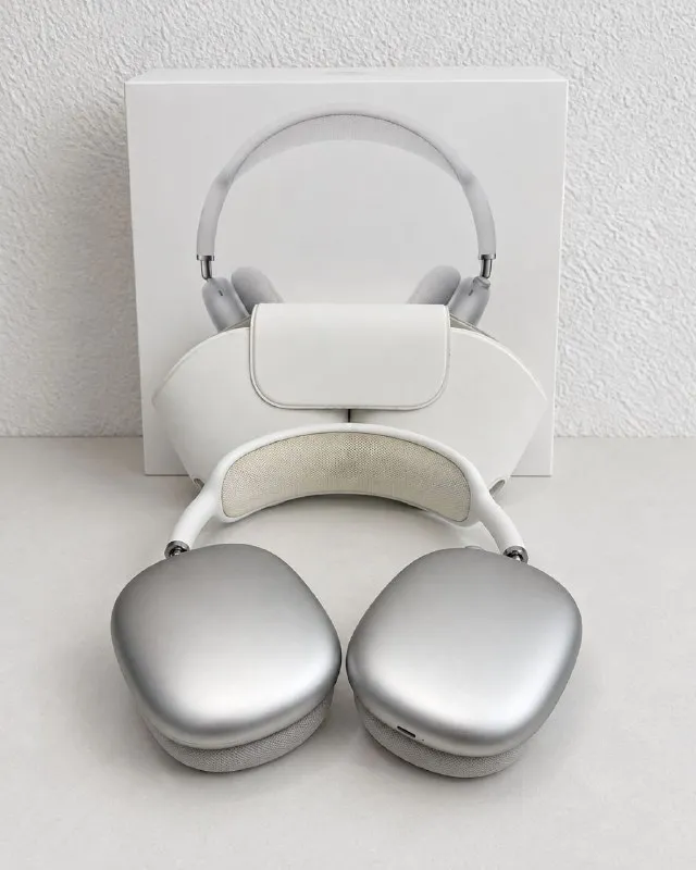 Apple AirPods Max — Silver