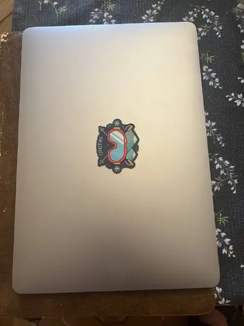 Apple MacBook Pro (A2251) — Ереван — 180 000 ֏