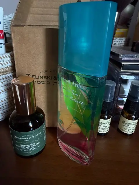 Zelinski&rosen 50мл и elizabeth arden 100мл — Тбилиси — 50 ₾