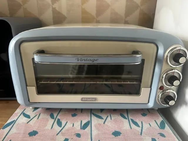 Мини-духовка Ariete Vintage 979 — Тбилиси — 100 ₾