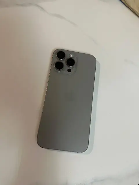 IPhone 16 Pro Max 256GB — Тбилиси — 2 400 ₾