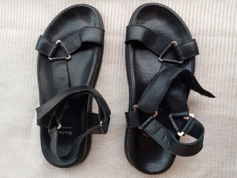 Сандалии Bata, 39 размер