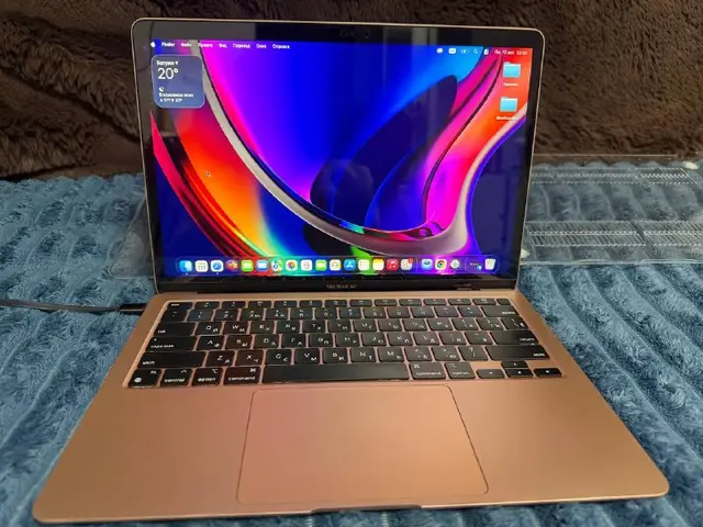 MacBook Air 13» M1 (2020) — Gold rose — Батуми — 1 100 ₾