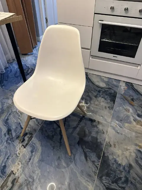 2 стула — Анталия — 1 000 ₺