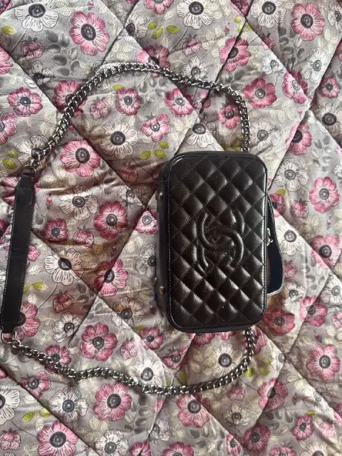 Черная сумка Chanel — Batumi — 15 ₾