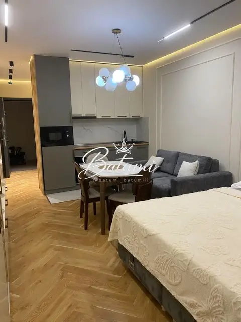 Сдам студию — Батуми — 550 $