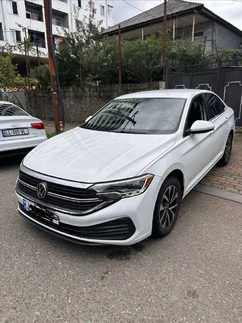 Volkswagen Jetta 2022 года — Батуми — 11 500 $