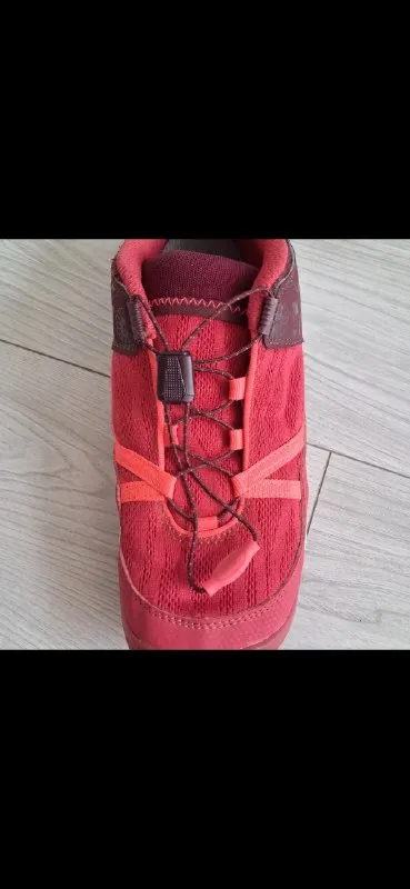 Походные ботинки Decathlon (Кечуа)