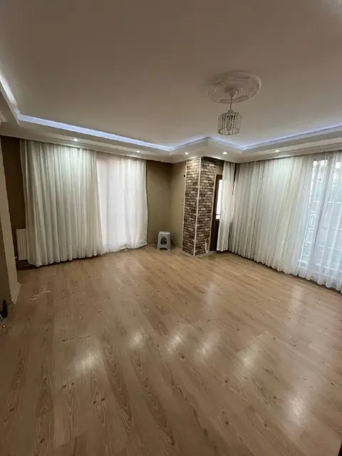 Квартира 2+1 — Стамбул — 600 $