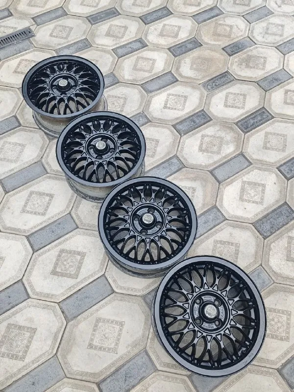 Диски BBS R15 4×100 6J DIA 57.1