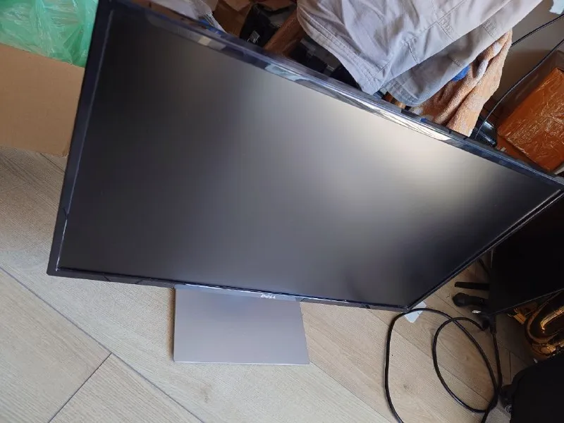 Монитор Dell SE2717H 27 дюймов
