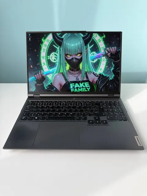 Lenovo Legion 5 Pro 16ACH6H — Белград — 749 €