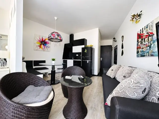 2х комнатную квартиру — Батуми — 380 $