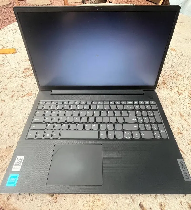 Lenovo V15 G2