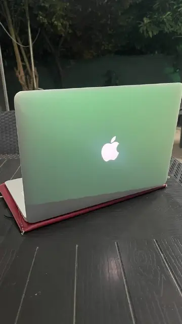 MacBook Air 13-inch — Анталия — 10 000 ₺