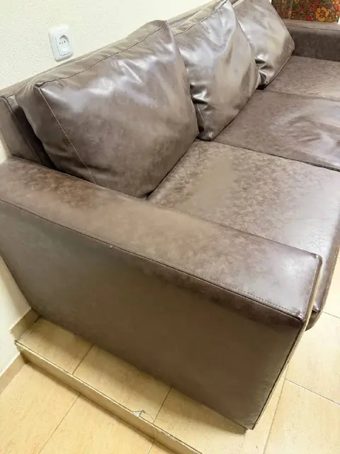 Диван — Ереван — 55 000 ֏