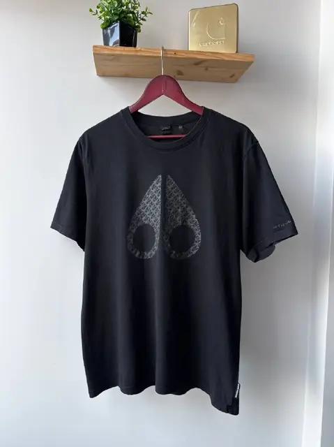 Футболка Moose Knuckles — Батуми — 110 ₾