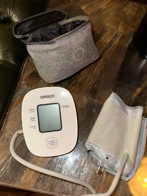 Omron Арарат — Tbilisi — 25 ₾