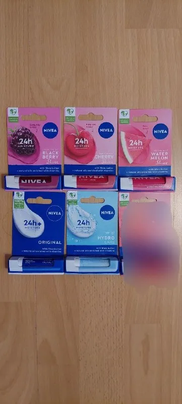 Nivea бальзам для губ