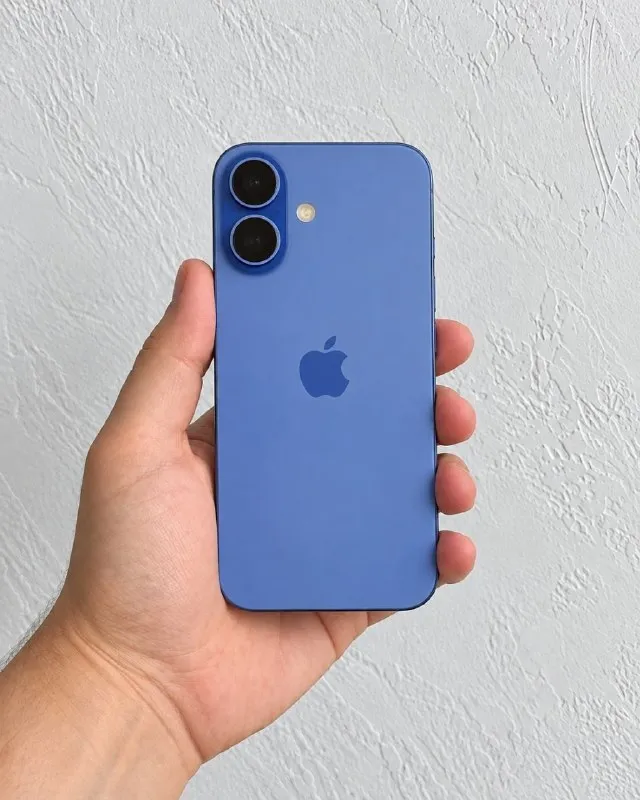IPhone 16 — SIM + eSIM