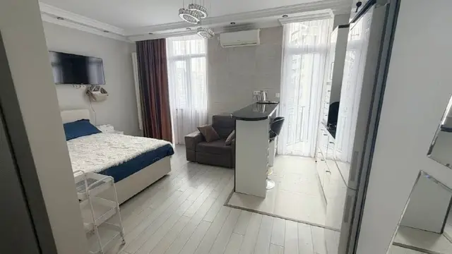 Студия — Батуми — 400 ₾