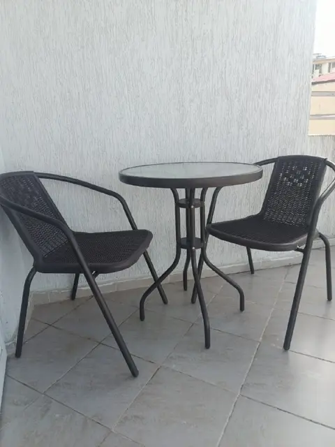 Комплект из 2-х стульев и стола — Батуми — 150 ₾
