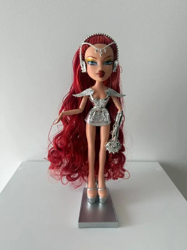 Коллекционная кукла Bratz