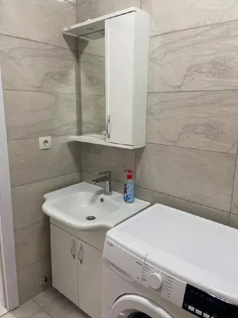3х комнатную квартиру с двумя спальнями — Batumi — 900 $