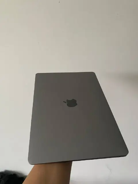 Macbook air m1 — Астана — 210 000 ₸