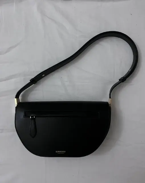Сумка кожаная Burberry — Тбилиси — 1 200 ₾