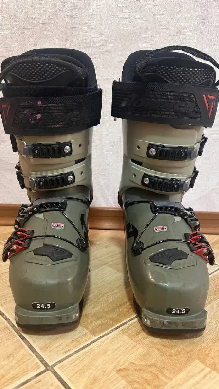 Горнолыжные ботинки Nordica UNLIMITED 120 DYN