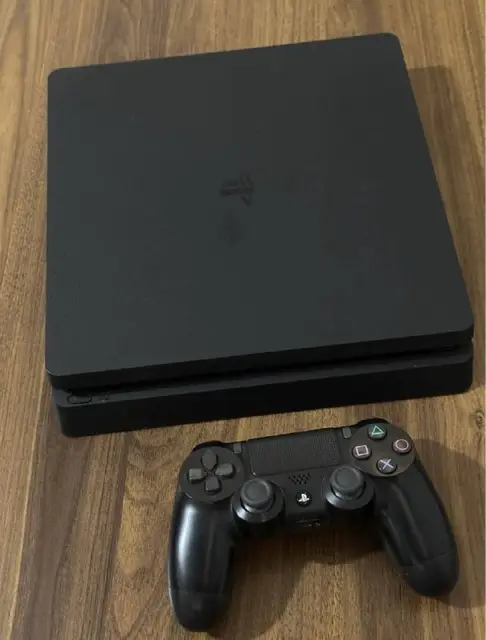 PS4 Slim 1 TB — Тбилиси — 400 ₾
