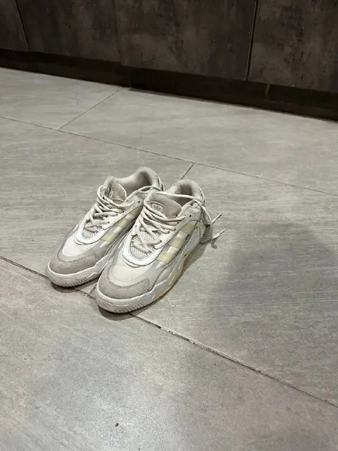 Кроссовки — Тбилиси — 30 ₾
