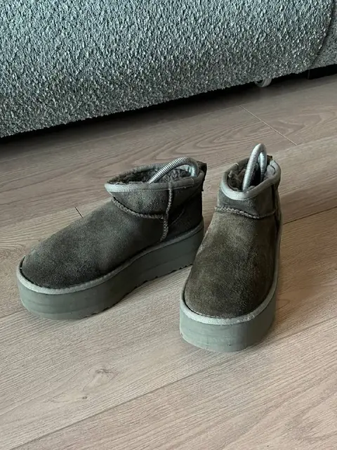 UGG Classic Ultra Mini Platform — Tbilisi — 200 ₾