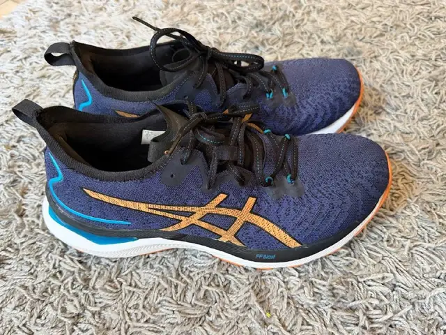 Кроссовки Asics 44 размера — Тбилиси — 100 ₾