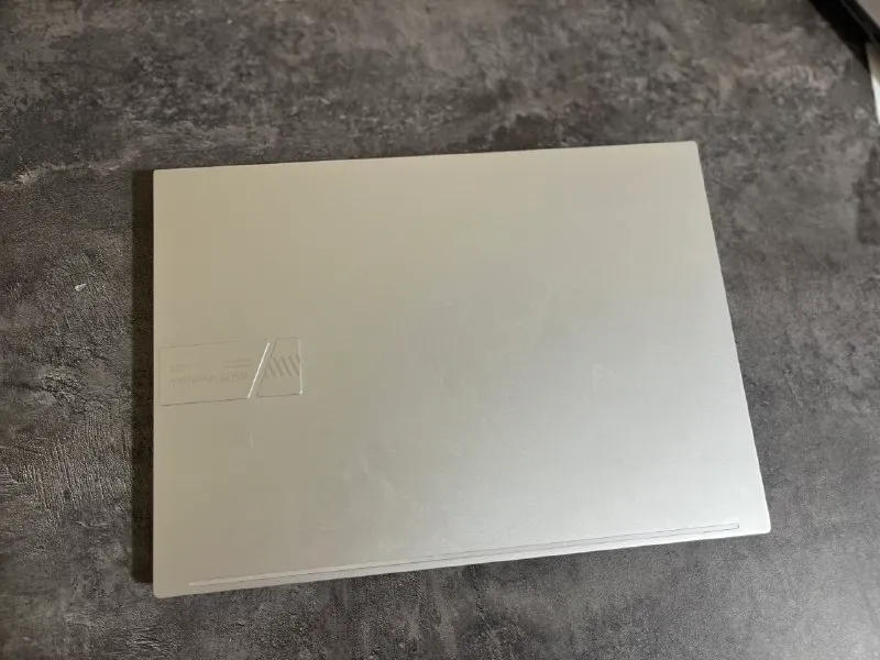 Laptop Asus 16X oled