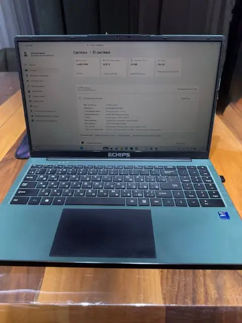 Ноутбук — Батуми — 650 ₾