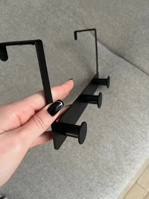 Крючки для полотенец на дверь — Батуми — 15 ₾