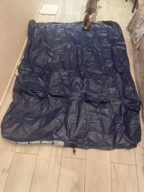 Пляжный зонт и матрас — Батуми — 60 ₾