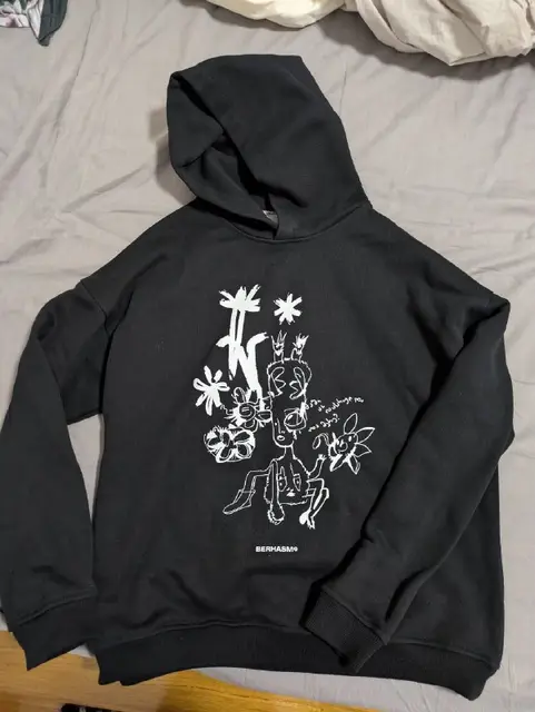 Худи Berhasm — Белград — 5 000 дин