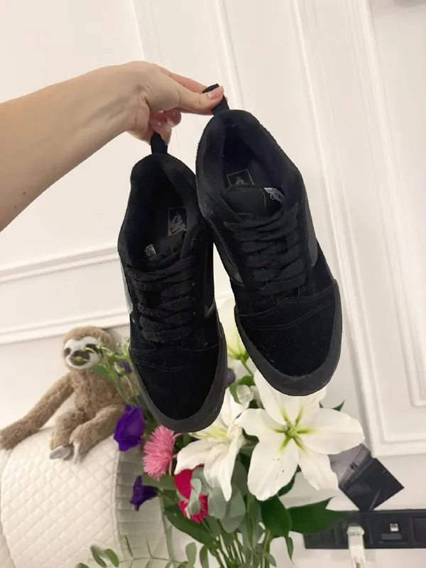Vans & mac air m1 (8/256)
