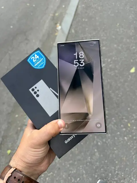 Samsung Galaxy S24 Ultra — Ереван — 220 000 ֏