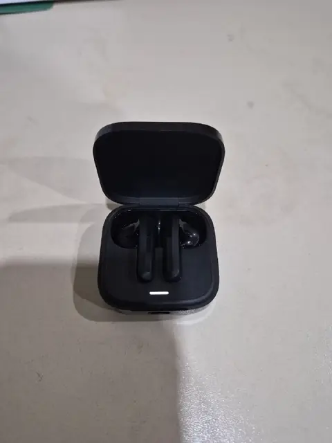 Наушники redmi — Батуми — 25 ₾