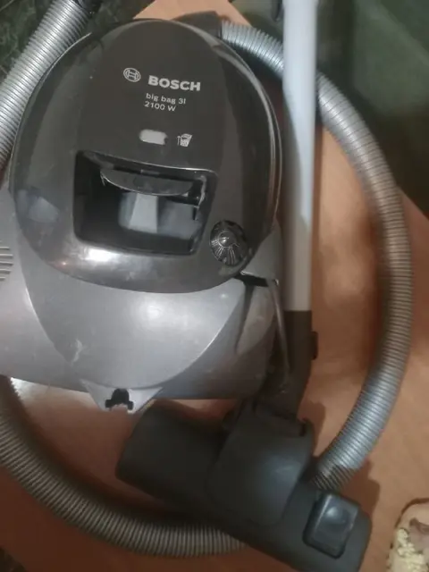 Пылесос Bosch 2100W (Big Bag 3L) — Ереван — 15 000 ֏
