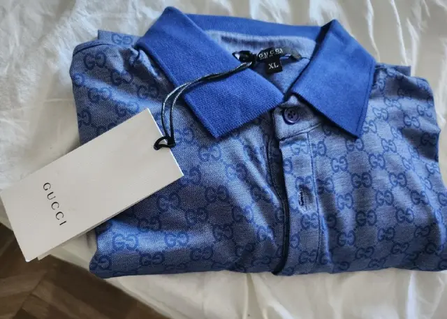 Полло Gucci синего цвета — Batumi — 300 ₾