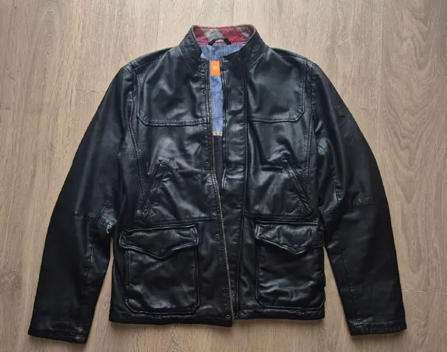 Куртка кожаная hugo boss orange — Tbilisi — 400 ₾